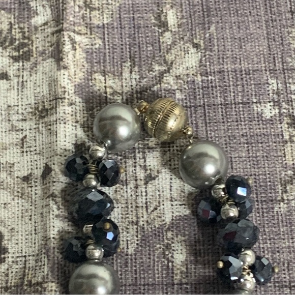 Brand New Costume Set Bobble Necklace and Bracelet Set - Picture 5 of 11